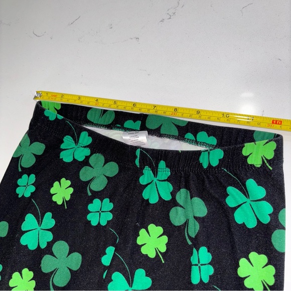 Women's Black Clover Print Leggings Stretchy - Size Medium - Picture 4 of 5